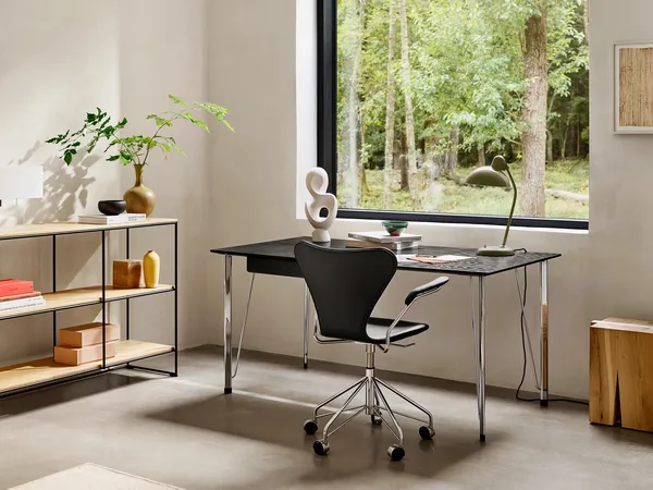 KAISER idell™ 6556-T Bordlampe Olivengrøn