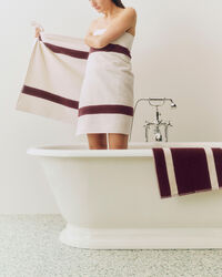 Stripe Towel 70x140 cm Burgundy