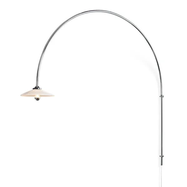 No 3 Vägglampa