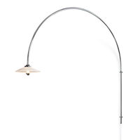 No 3 Vägglampa