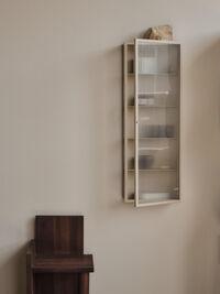 Haze Veggskap Ribbet Glass 35x100 cm Cashmere