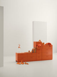 Relief Kommode Høj med Fodstykke Orange