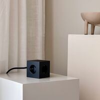 Square 1 Forlængerledning med USB-C / Magnet 18 m Stockholm Black