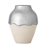Silvio Vase