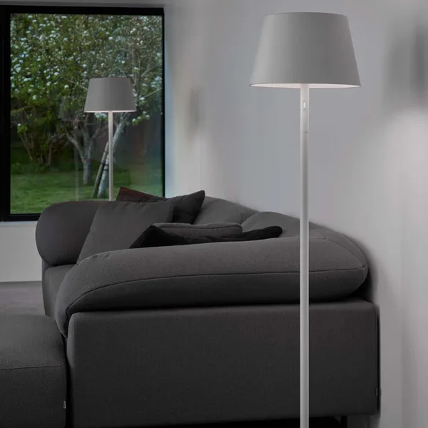 Modi Gulvlampe Hvit