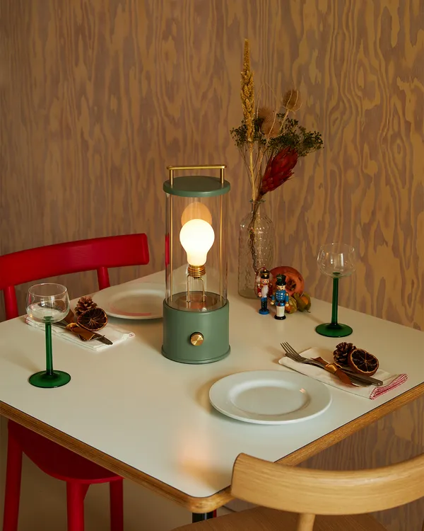 The Muse 2.0 Portabel Lampa Pleasure Garden