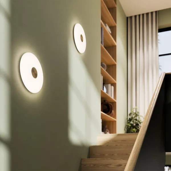 Glint Vegglampe Liten Opalhvit/Messing