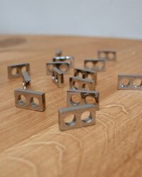 Bobbe Knopp Titanium