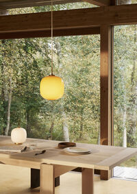 VL 45 Radiohus Bordlampe Bærbar Messing / Glossy Pale Rose