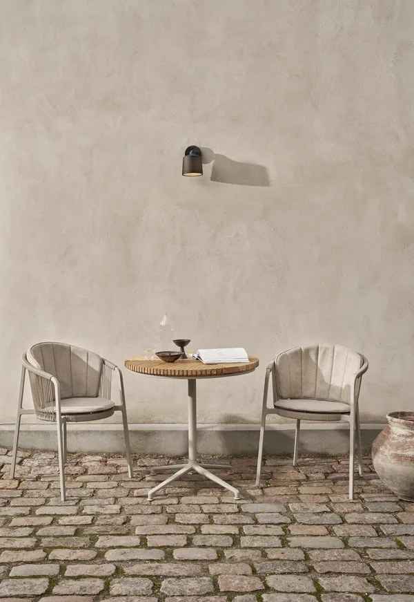 VIPP710 Lagrasse Chair Outdoor Dune