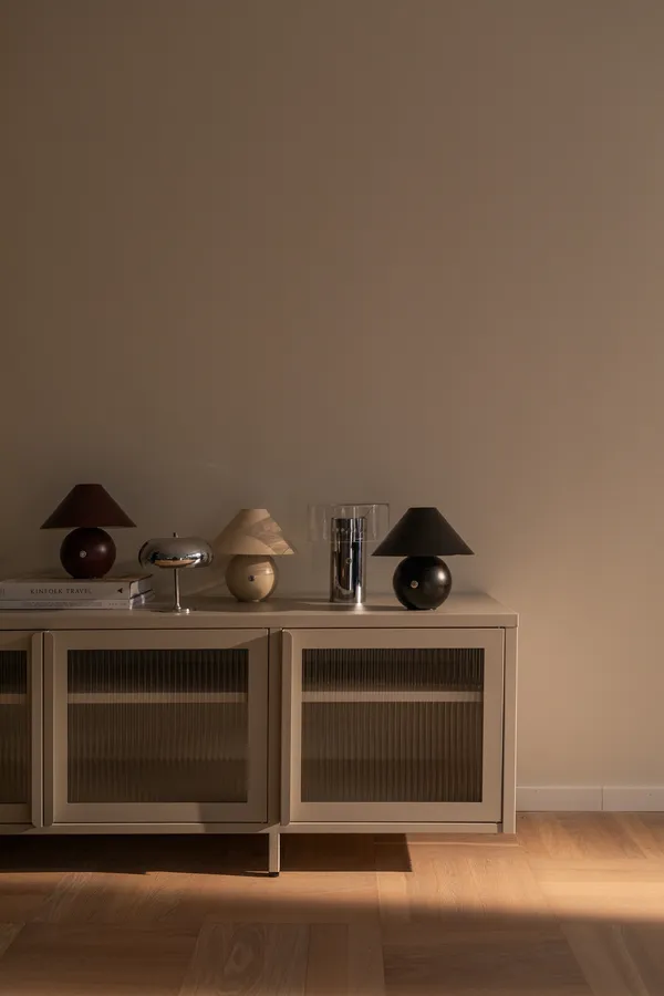 Cosmo Bordslampa Portabel Vinröd