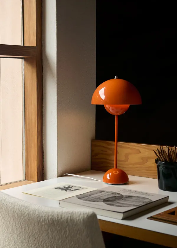 Flowerpot VP3 Pöytävalaisin Zesty Orange