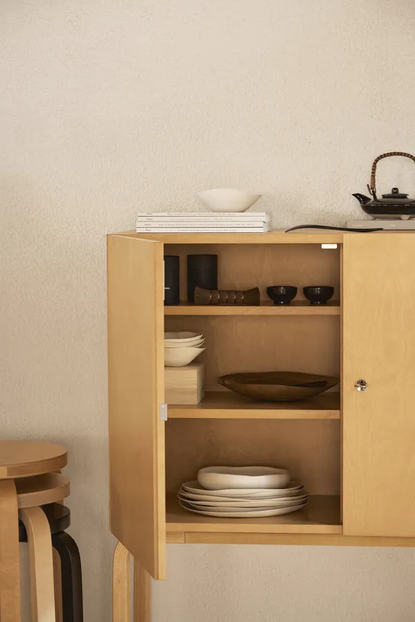 Cabinet 250 Skåp Honungsbetsad