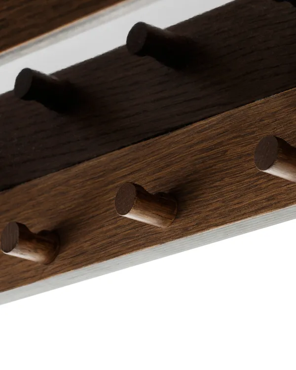 Epoch Hylly Telineellä 118 cm Dark Stained Oak / Musta