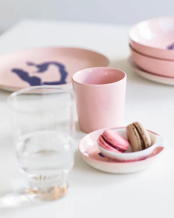 Feast Deep Plate 22 cm Pink / Blue