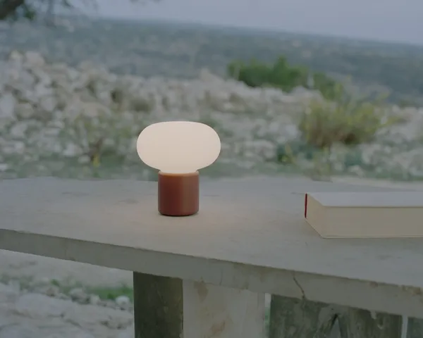 Karl-Johan Bordlampe Bærbar Earth Red