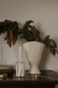 Fountain Vase Offwhite