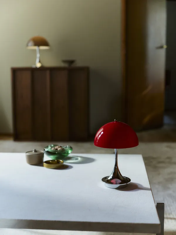 Panthella 160 Bordlampe Bærbar V3 Original Opal Red