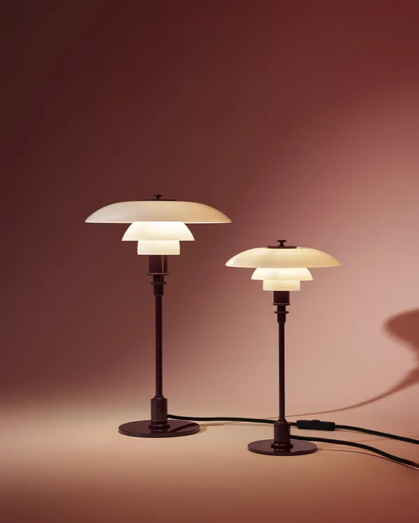 PH 3/2 Bordslampa Glossy Burgundy
