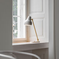 VL38 Bordlampe Sort