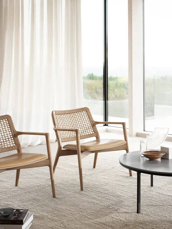 Cabin Loungefåtölj Ljus Ek / Sand Läder