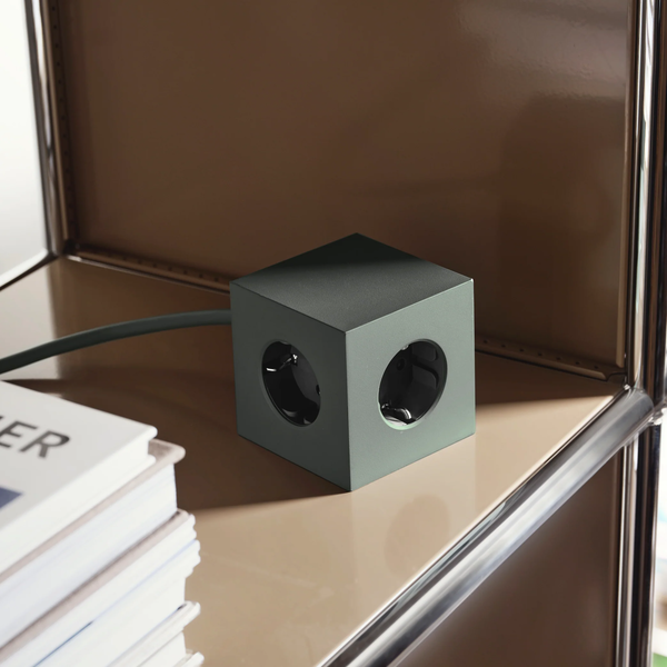 Square 1 Forlængerledning med USB-C / Magnet 18 m Egegrøn