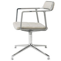 452 Swivel Chair With Feet Wavy Off-white
