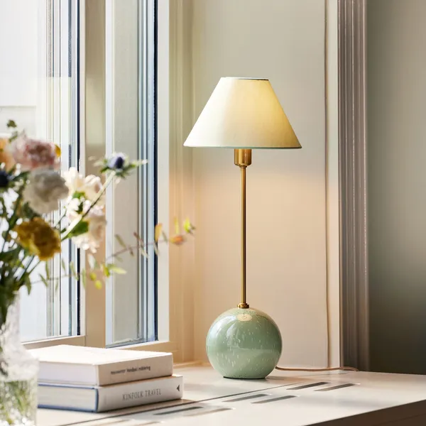 Iris 20 Bordlampe Grønn