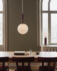 Torrano Bordslampa Röd