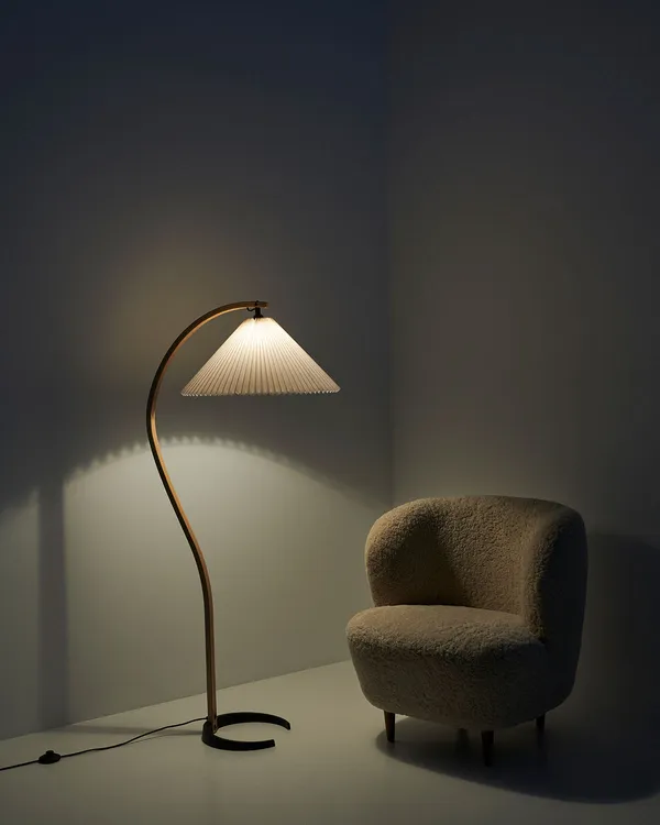 Timberline Gulvlampe Hvit