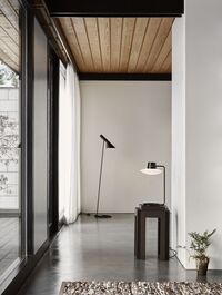 AJ Oxford Bordlampe 410 mm Opal / Svart