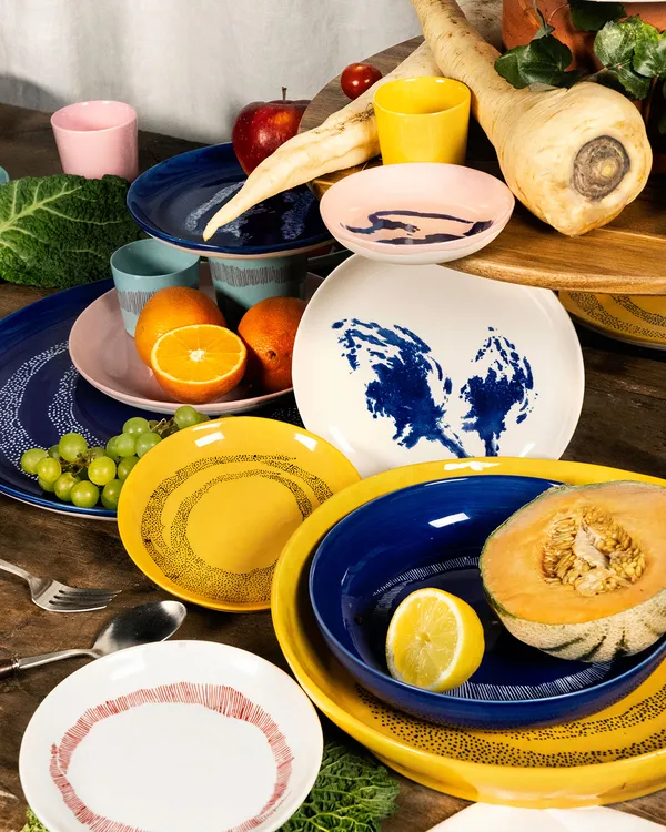 Feast Deep Plate 22 cm Dark Blue / White Striped