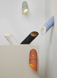 Phister Portabel Bordslampa LED Dusty Green Pöytävalaisin Kannettava Musta