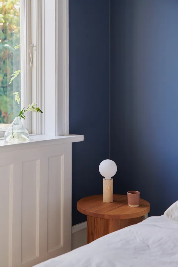 Core Pendel / Bordlampe Creme Travertin