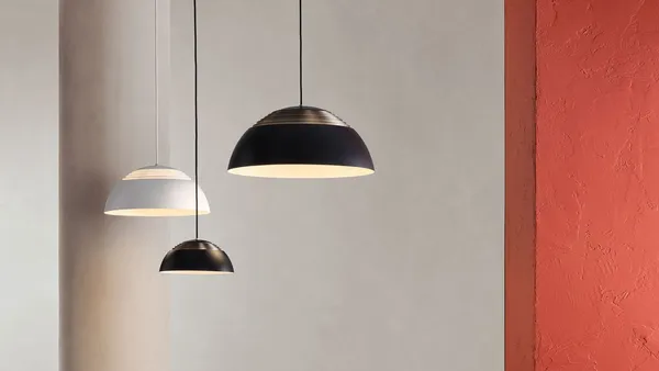 AJ Royal Pendel 370 mm 2700K Phase Dimming Svart