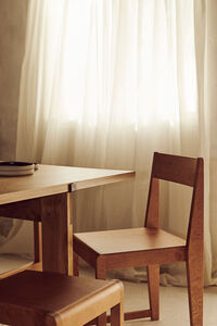 Chair 01 Stol Varmbrun