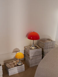 Panthella 250 Bordlampe Bærbar Original Opal Red