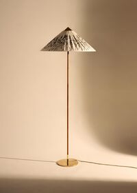 9602 Gulvlampe Special Edition GUBI x Garro Éditions