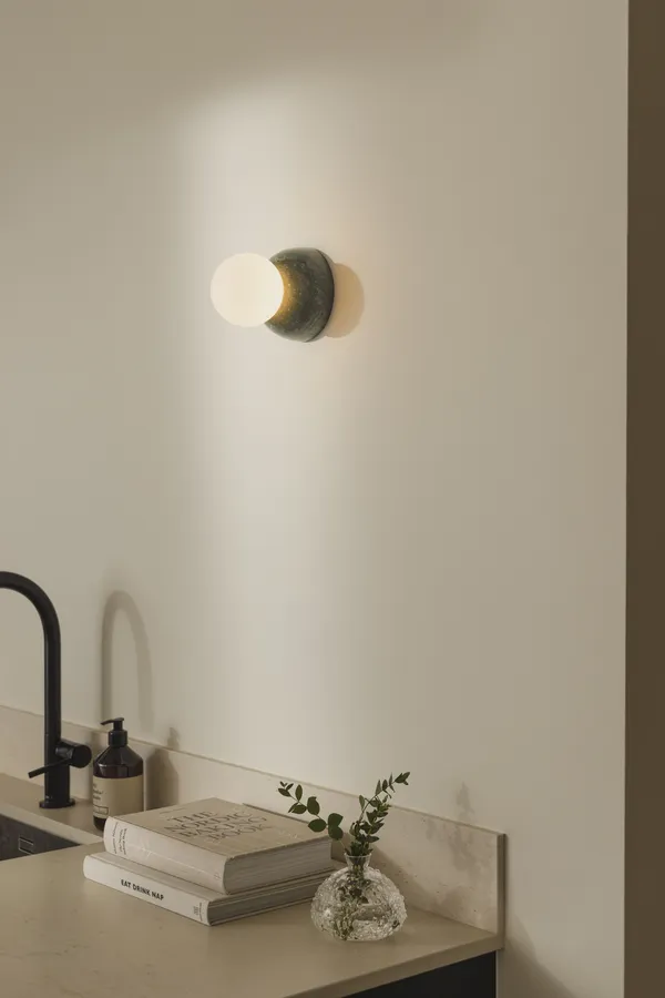 Art Deco Vegg-/Taklampe Røyk