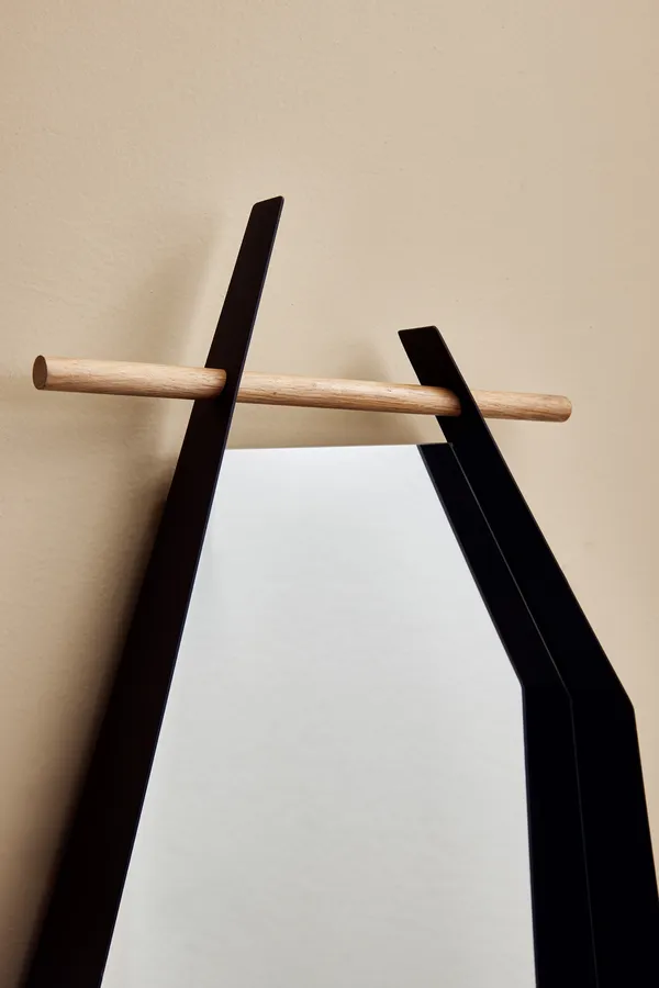 Edge Väggspegel 38x72 cm Svart