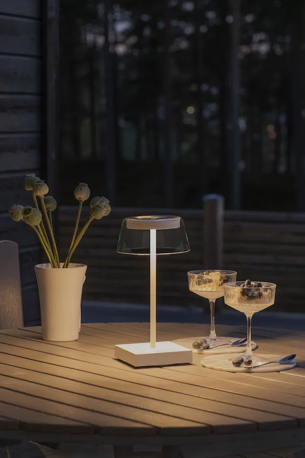 Scilla Bordslampa Portabel Vit