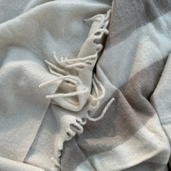 Jungberg Ullteppe 130x170 cm Off-white