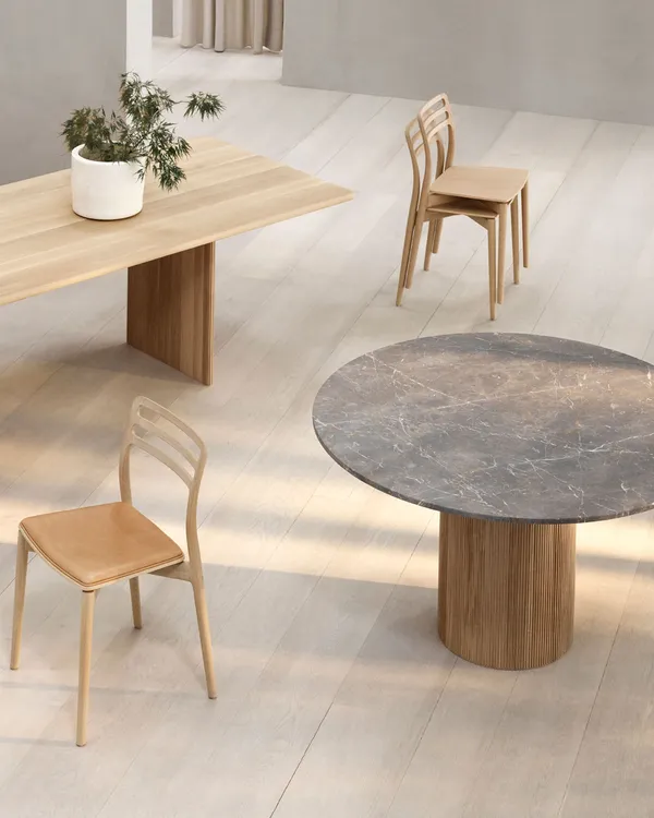 494 Cabin Table Ø130 cm Grey Marble / Light Oak
