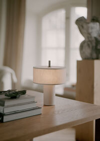 Margin Bordlampe Bærbar Beige