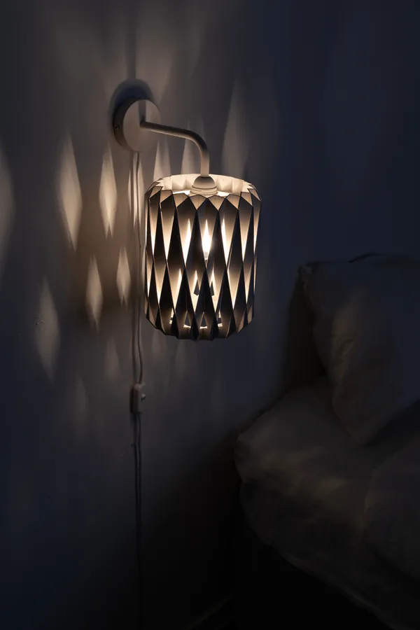 Signature 18 Vegglampe Hvit