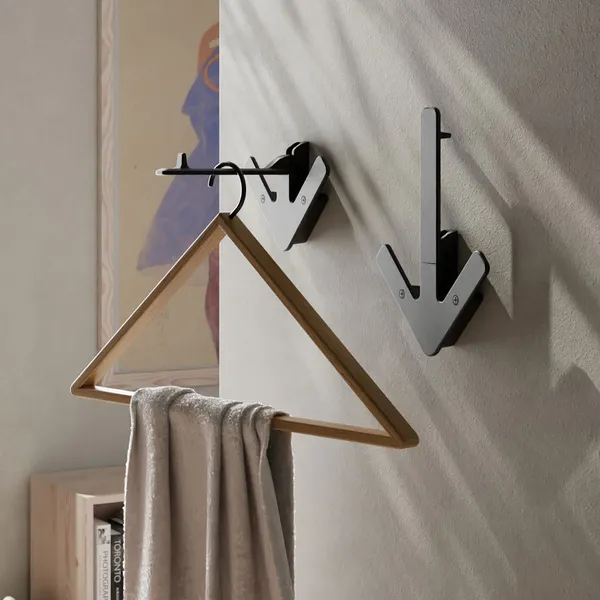 Arrow Hanger Vit