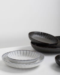 Inku Deep Plate Small White