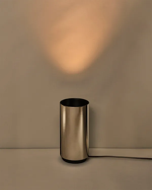 Tobo Lattiavalaisin Nickel