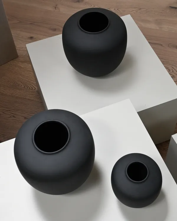 Sunao Vase Ø25 cm Sort