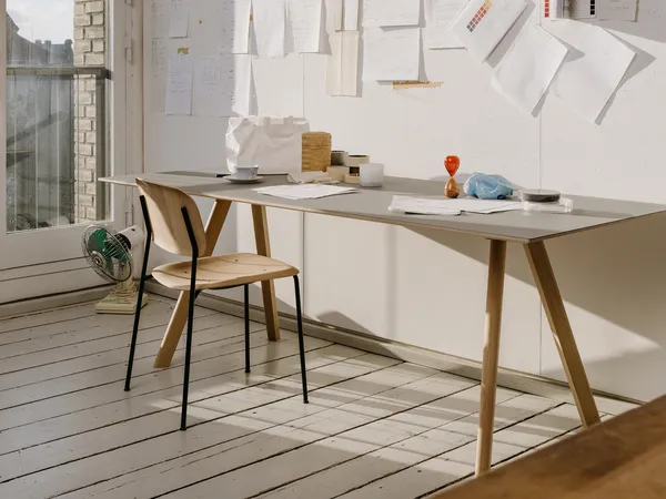 CPH30 Pöytä 90x250 cm Vesipohjaisella Lakalla Käsitelty Tammi/Harmaa Linoleumi